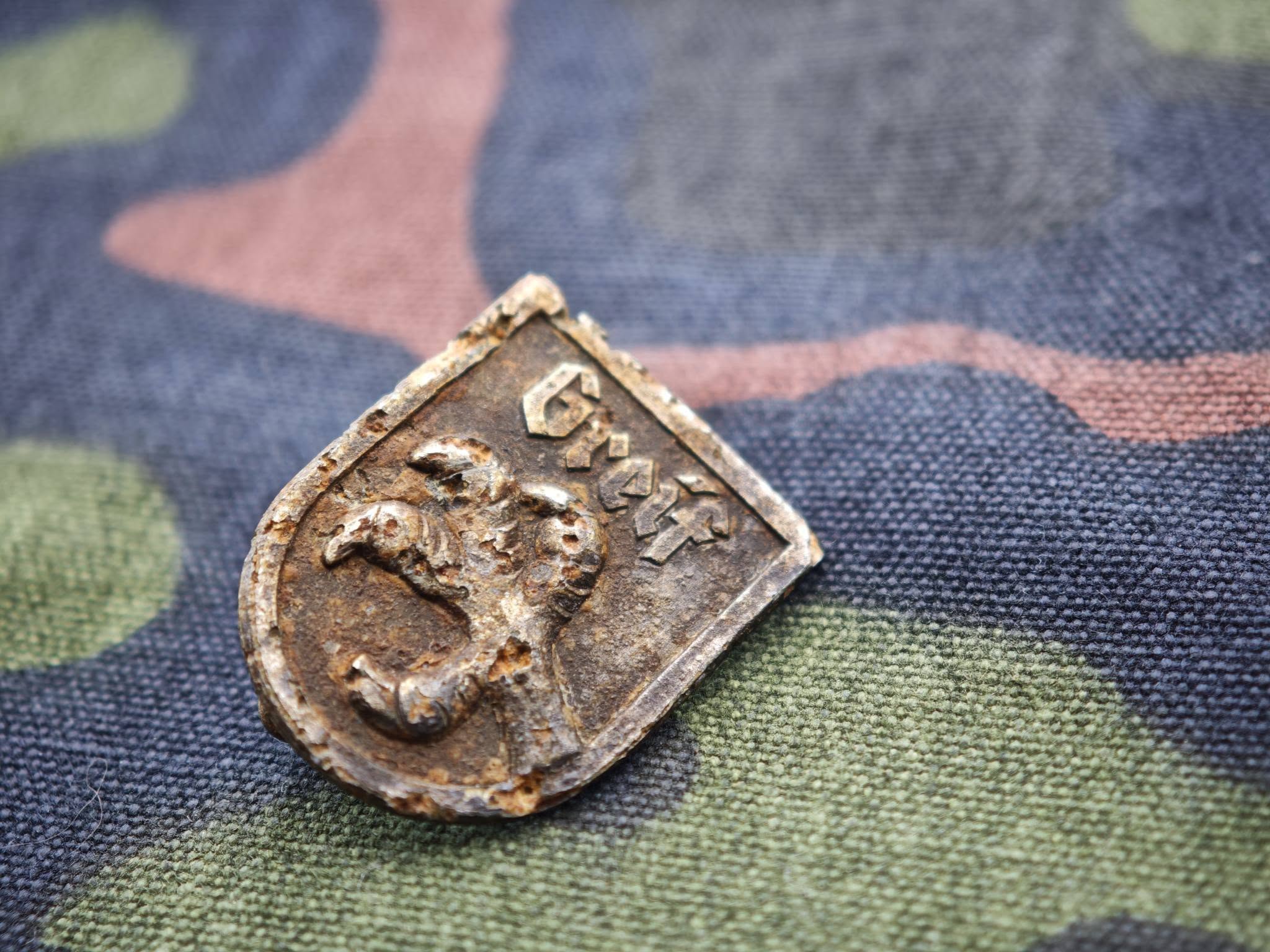 Original WWII German Wehrmacht 122nd Infantry Division "Greif" Commemorative Badge