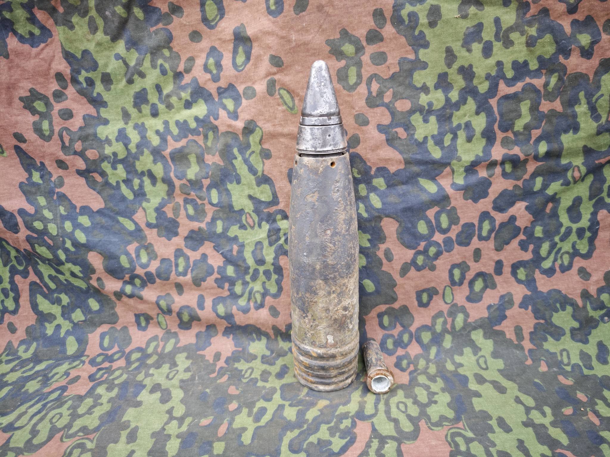 Original German 8.8 cm Flak 18/36/37 Marine Sprenggranate (HE)