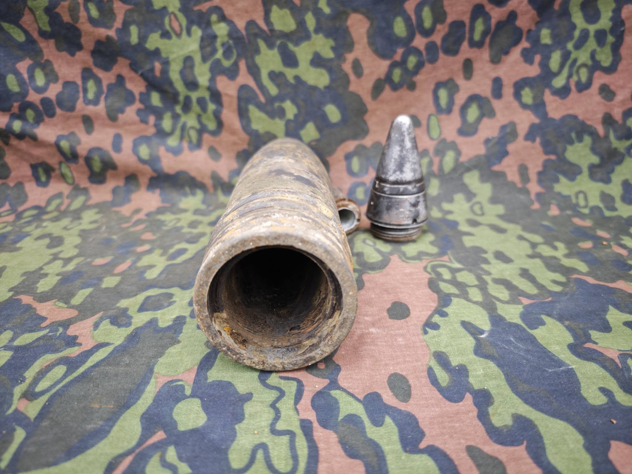 Original German 8.8 cm Flak 18/36/37 Marine Sprenggranate (HE)