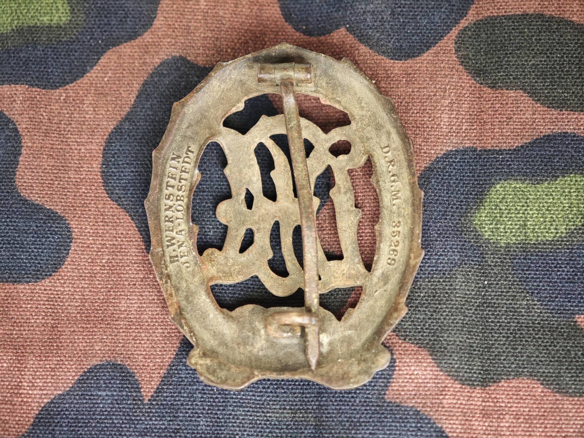 Original German DRA (Deutscher Reichsausschuss für Leibesübungen) Sports Badge
