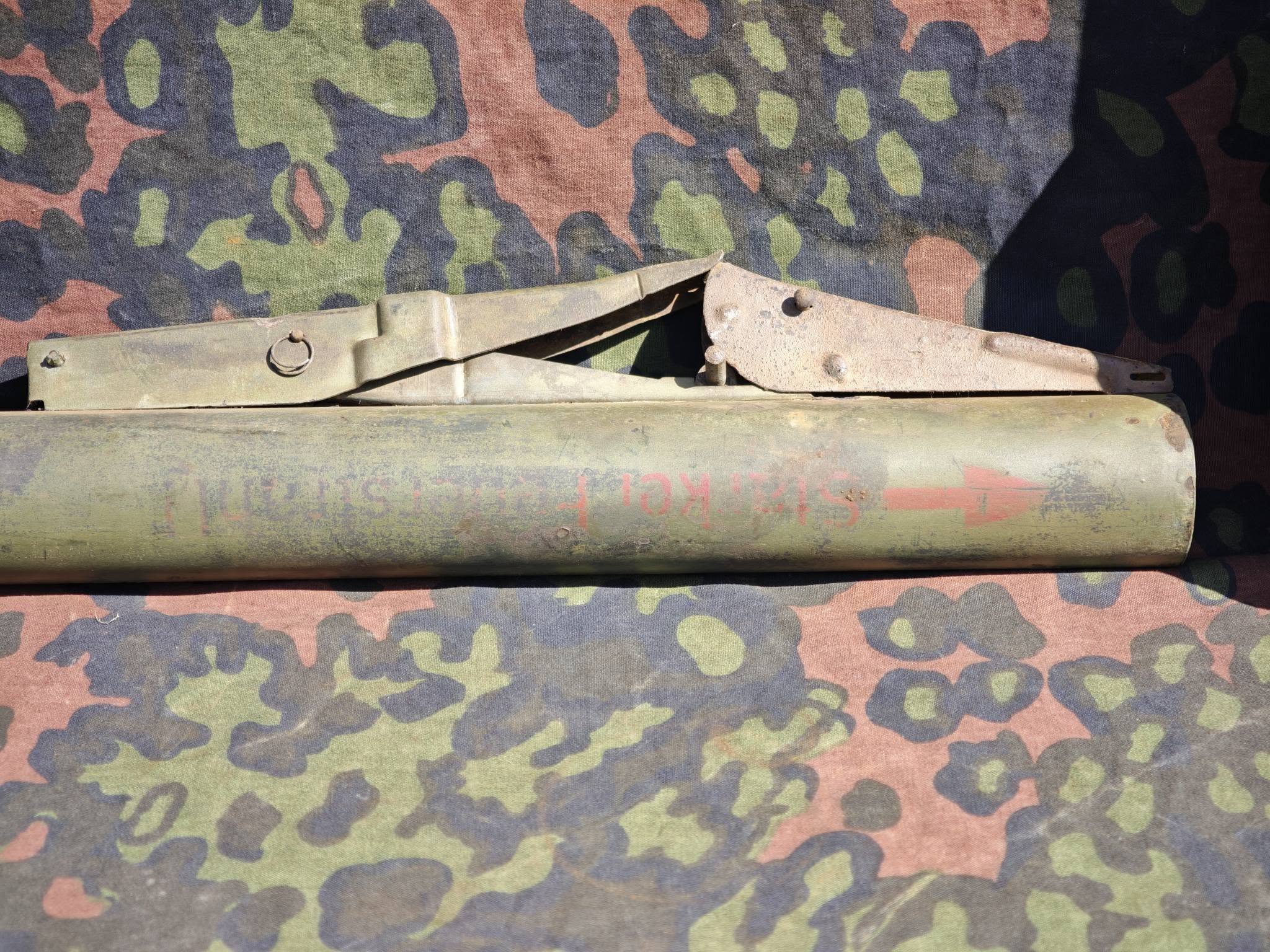 Original WW2 German Panzerfaust 60 – Complete Relic Set