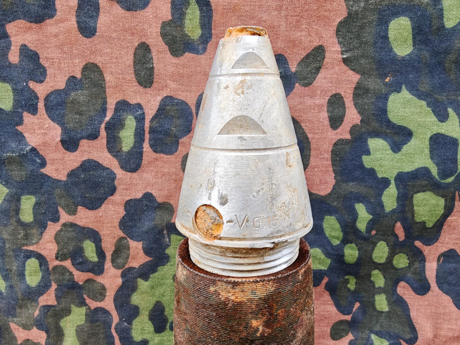 German WW2 le.I.G. 18 Sprgr. Relic Round