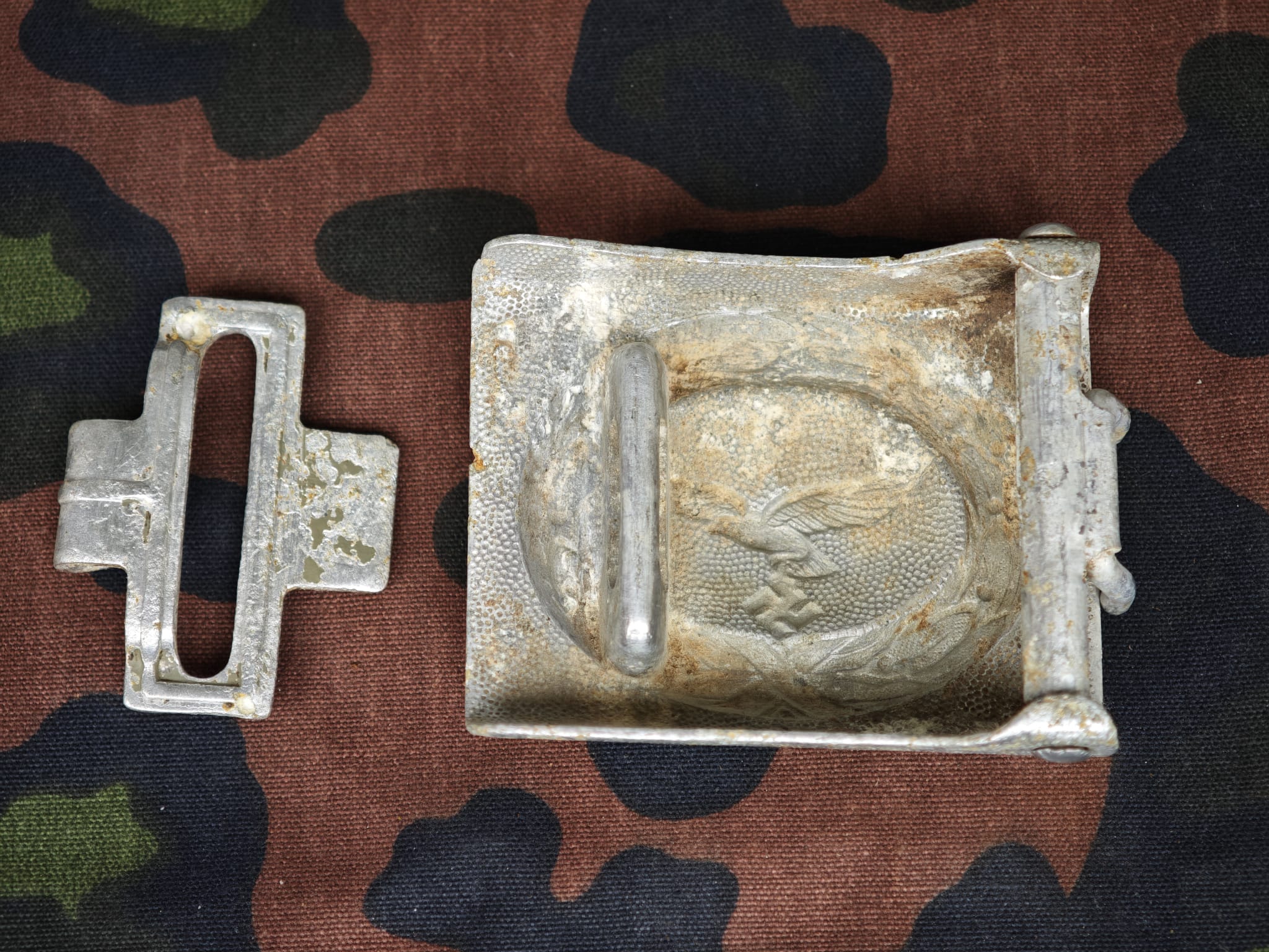 Original WWII German Luftwaffe Belt Buckle