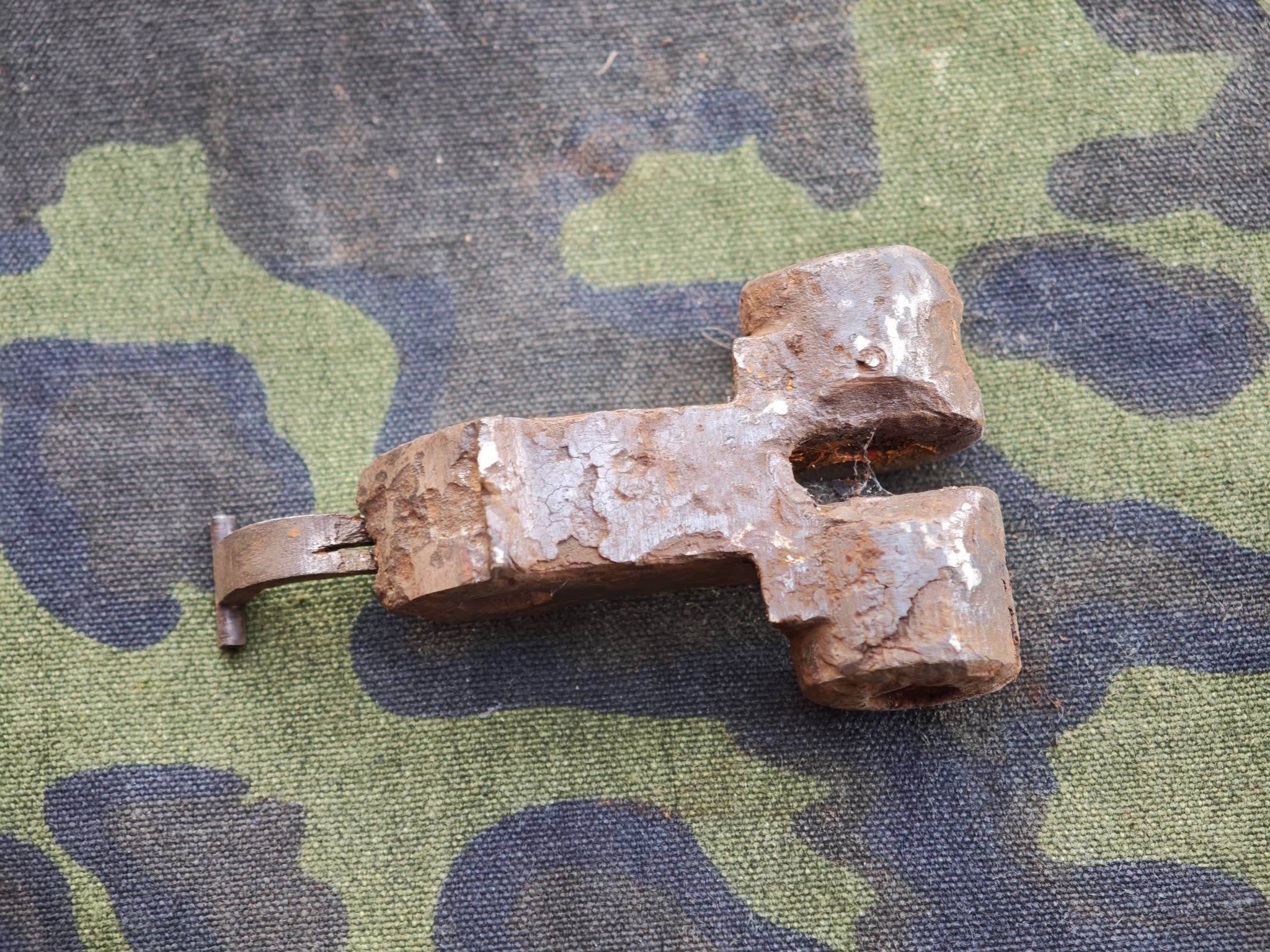 Luger P08 Rear Toggle Link