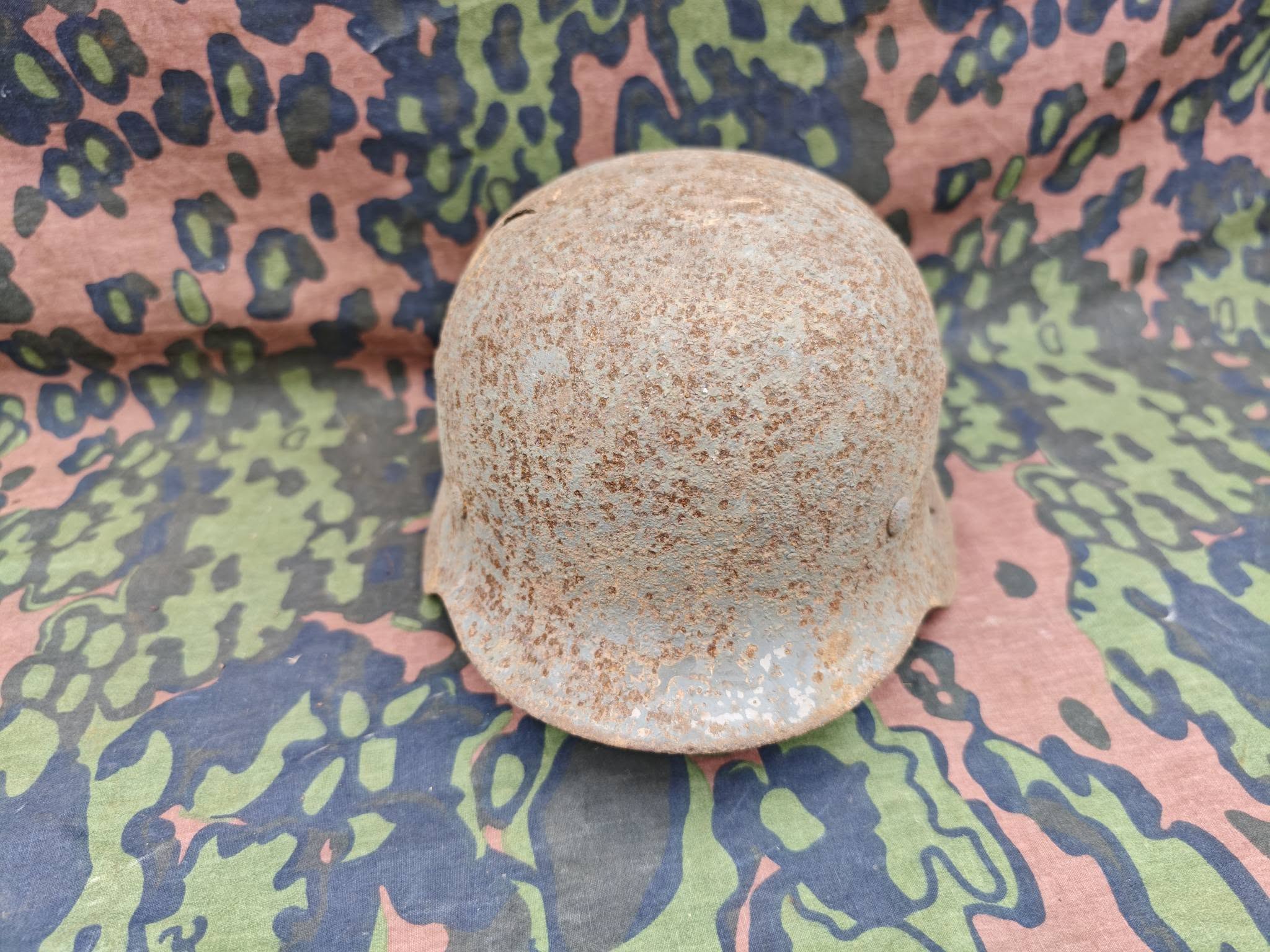 Original German M40 Luftwaffe helmet shell