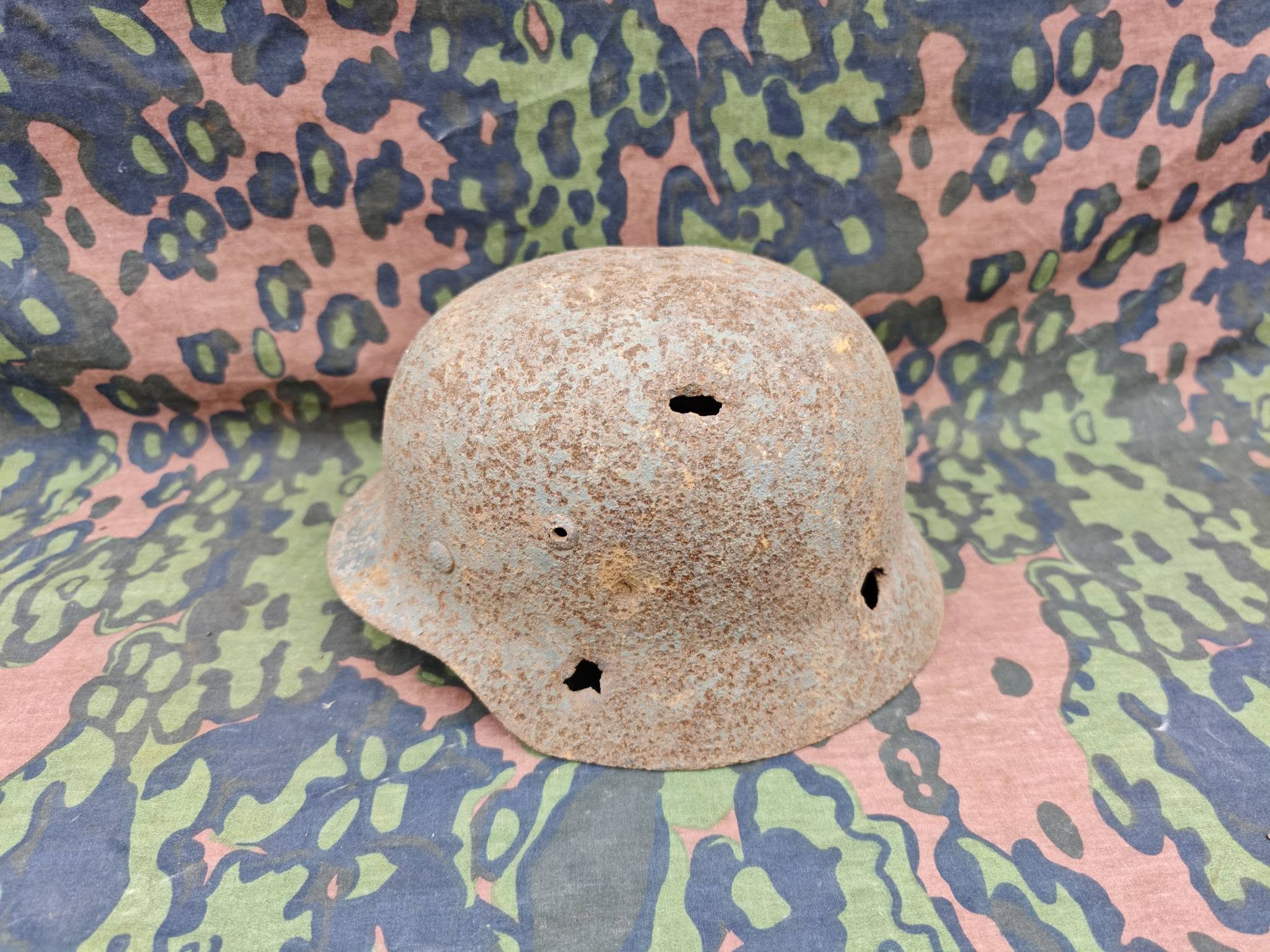 Original German M40 Luftwaffe helmet shell