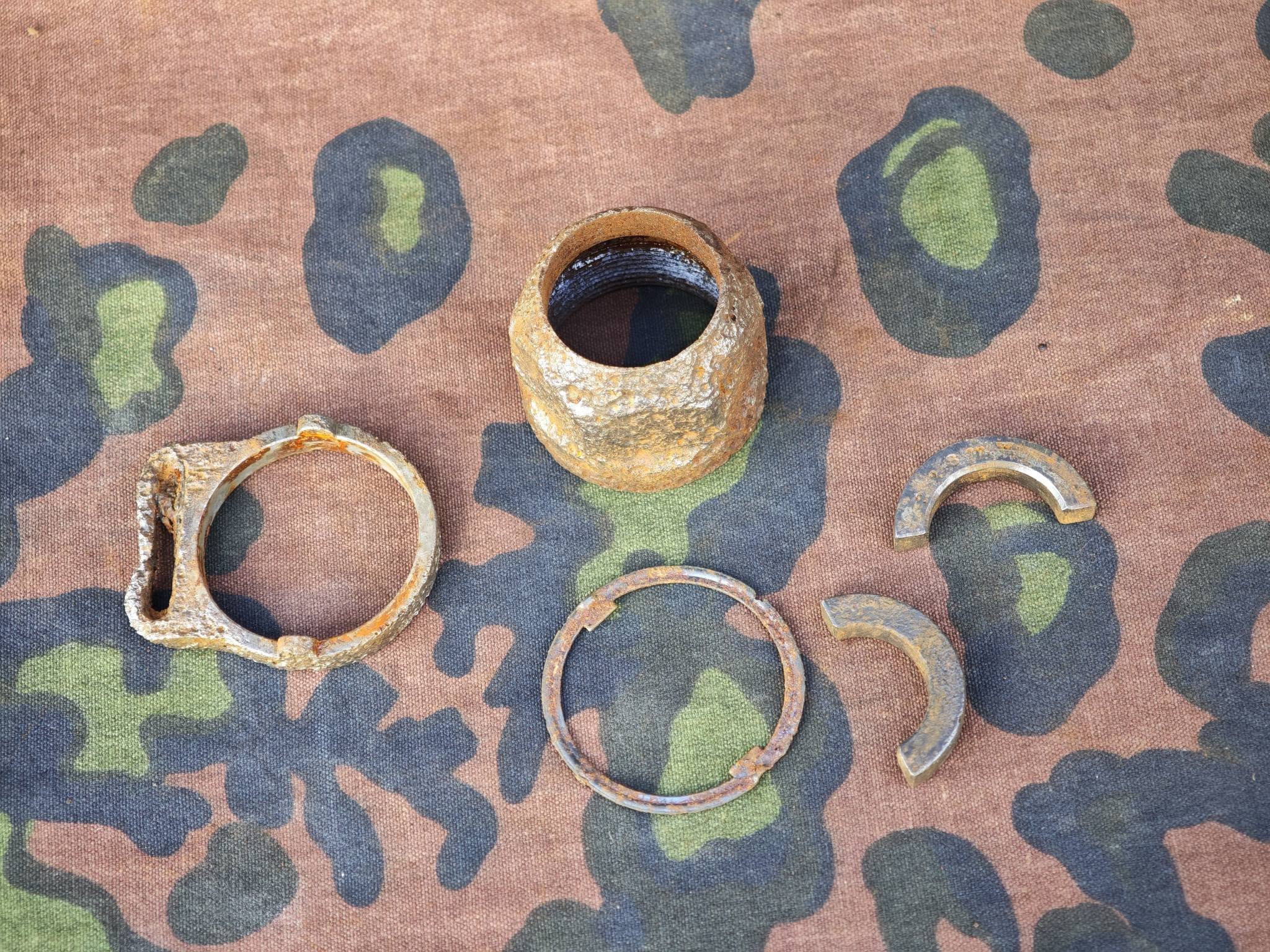 Original German WW2 MP40 Parts Lot – Battlefield Relics