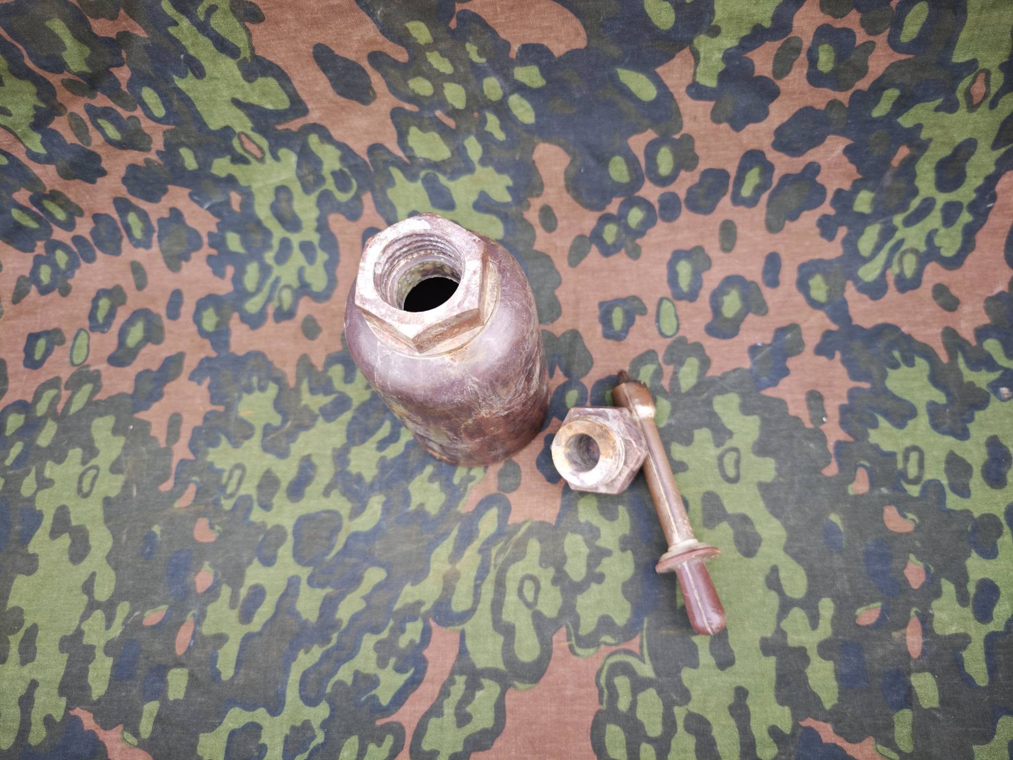 Wehrmacht Bakelite Bottle Anti Gas Cleaning