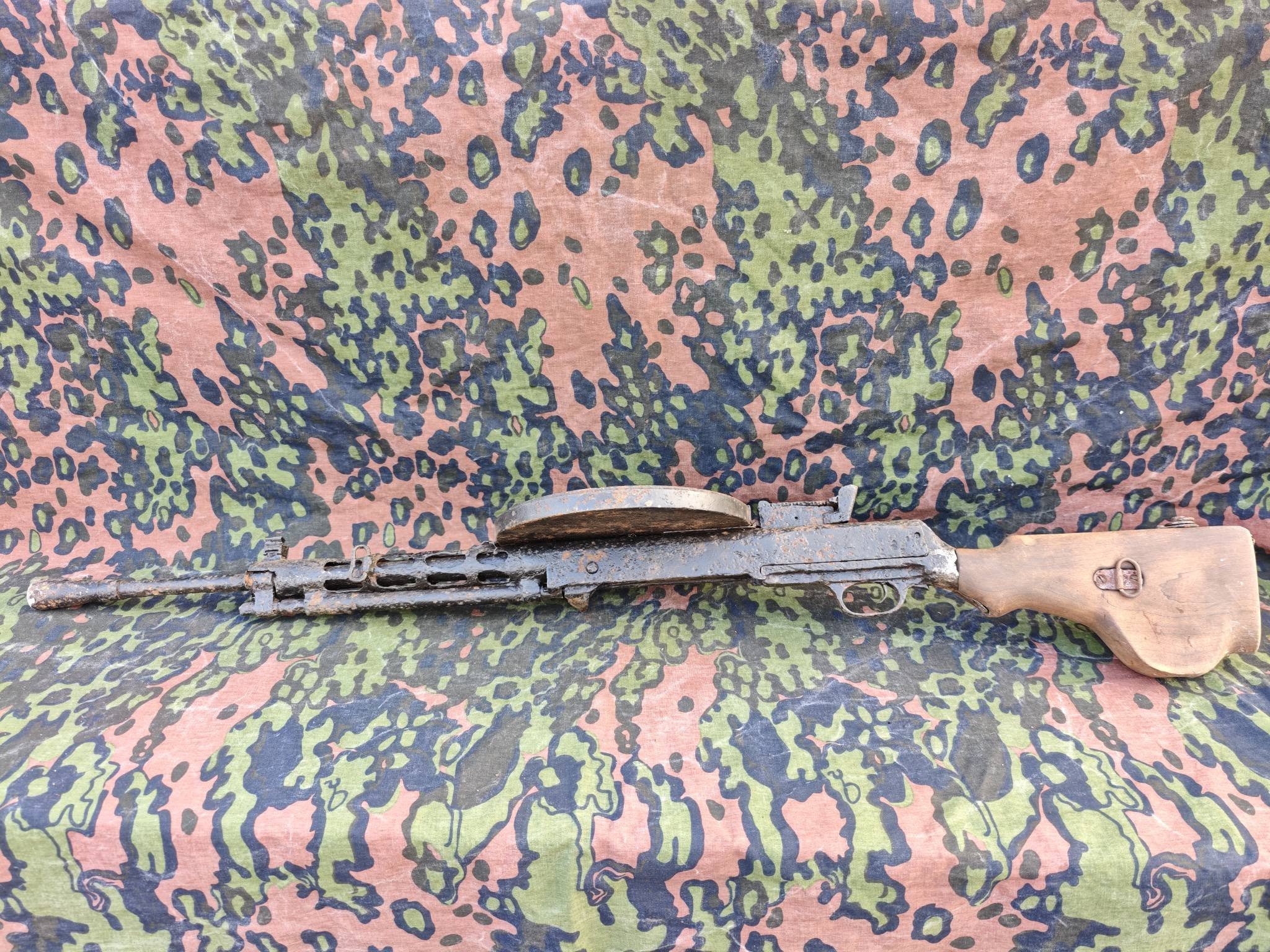 Soviet Degtyarev DP27 Light Machine Gun
