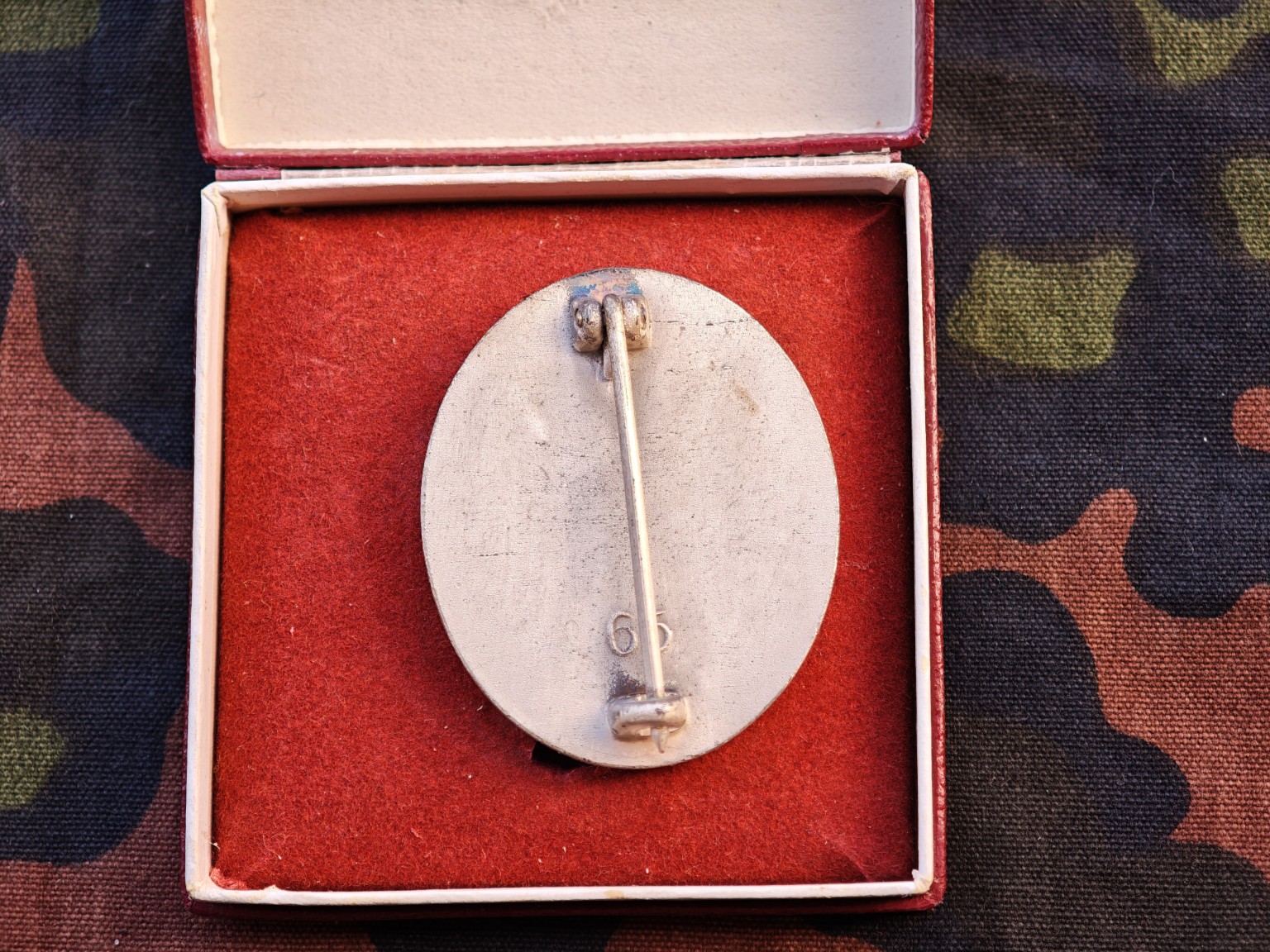 WWII Silver Wound Badge – Maker 65 with Presentation Case